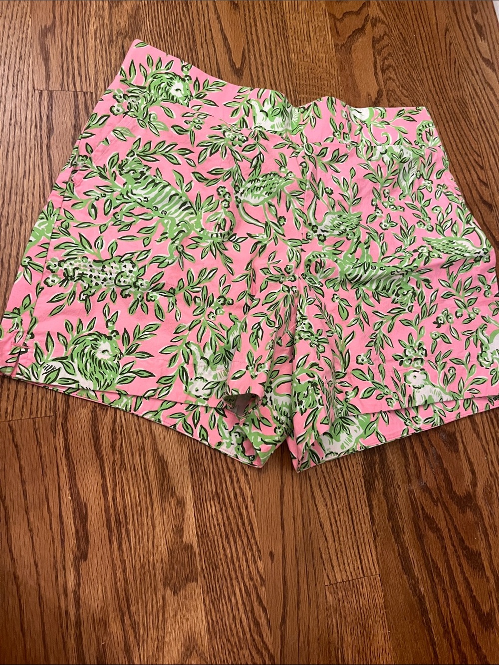 Lilly Pulitzer Alista Stretch Shorts Size Medium
